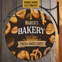 Personalized Bakery Pallet Wood Circle Sign